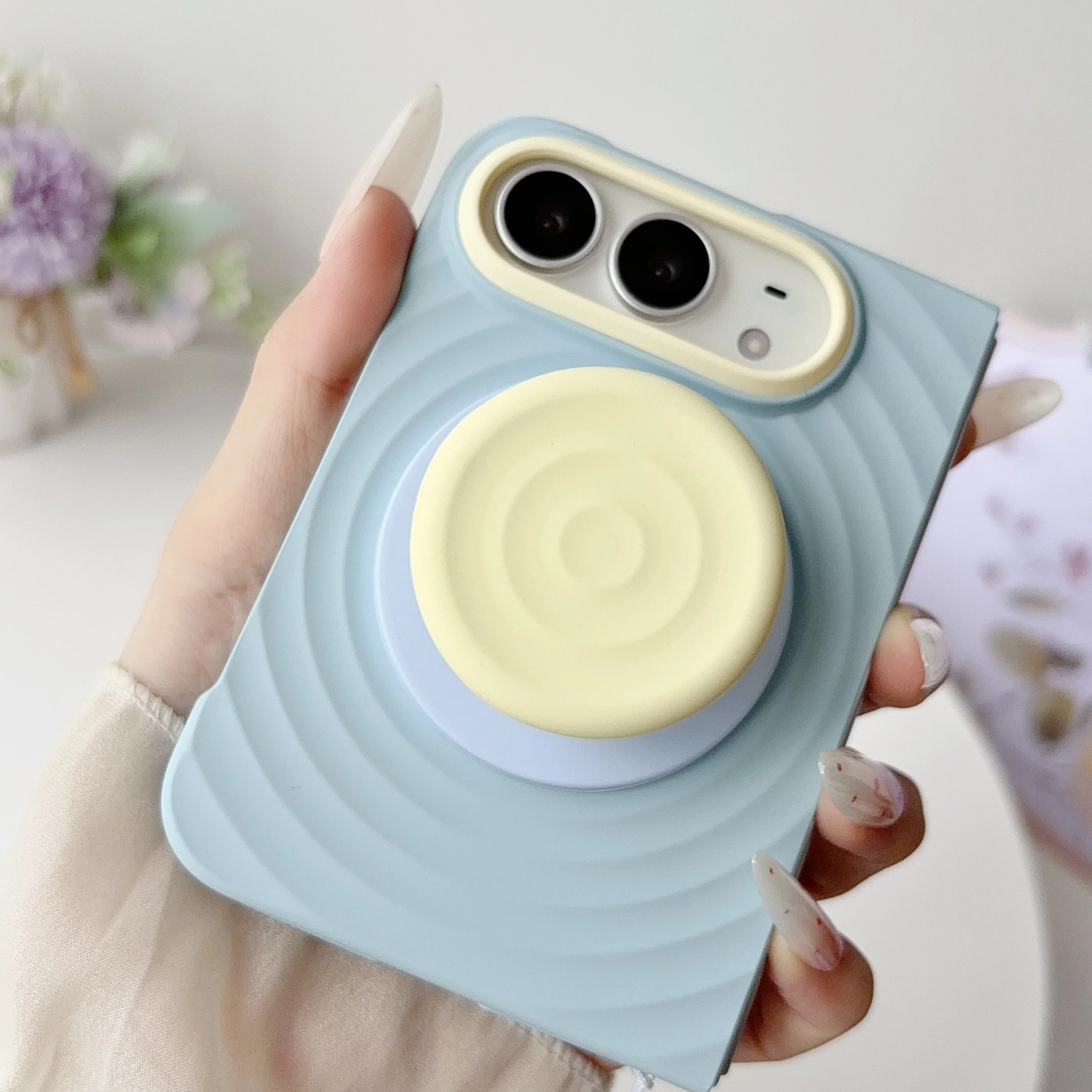 Luxury Silicone Ripples Cover with Magnetic Ring Stand