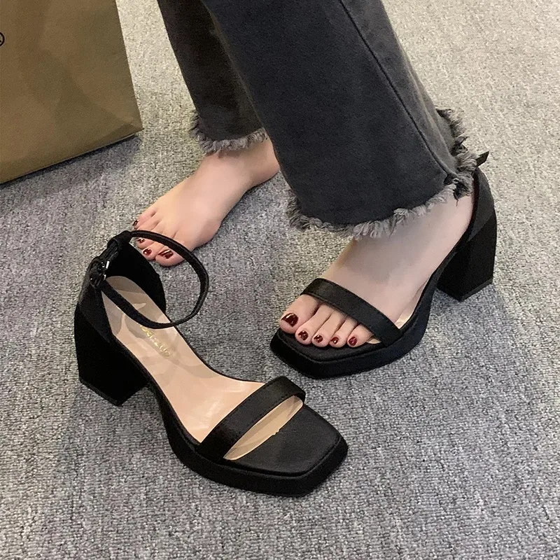 

Fashion Ankle Strap Women Casual Sandals Open Toe Summer High Heel Shoes Buckle Ladies Office Work Shoes