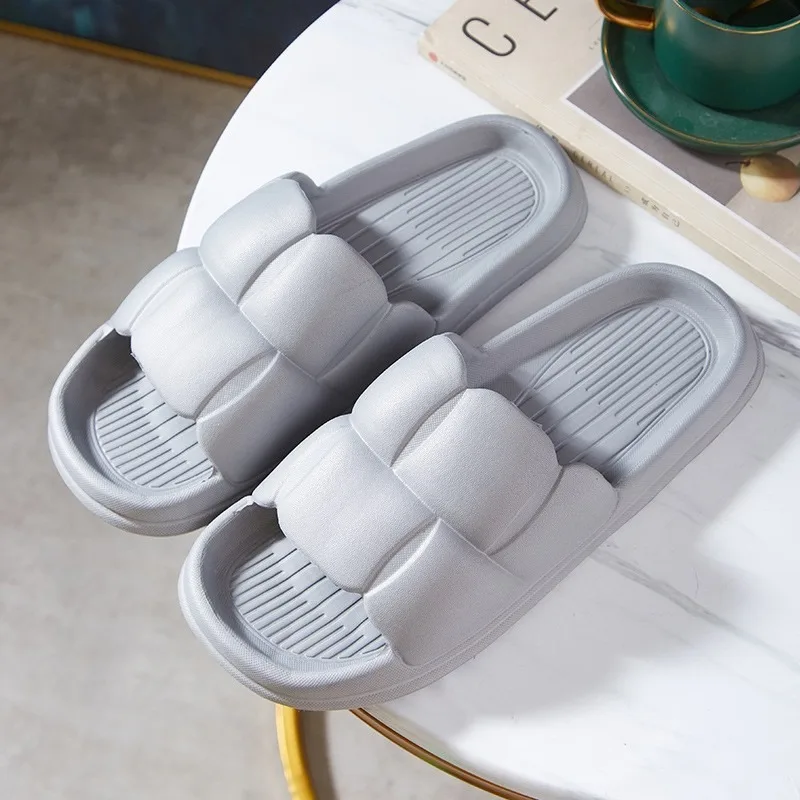 Thick Sole Flat Bottom Bathroom Home Slippers Fashion Soft Sole EVA Indoor Women Sandals Summer Non Slip Herringbone Slippers