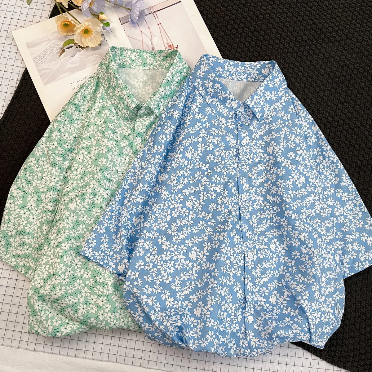 

Ice Silk Short Sleeve Shirts For Men Printed Small Floral Coat Loose T-shirt Thin Trend Casual Summer Sunscreen Men's Clothing