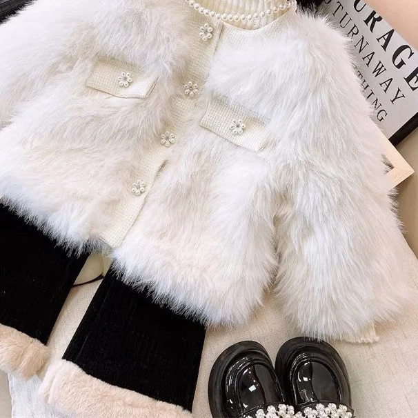 

Осенне-зимний комплект для девочек, новинка 2024, модное цельное пальто из кожи и меха для девочек поздно-осеннего сезона с хлопковой застежкой