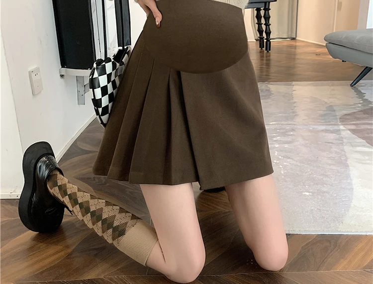 Autumn Maternity Mini Skirts Adjustable Waist Pregnant Women's Clothes Fashion Pregnancy Empired Woolen Skirts Black Coffee