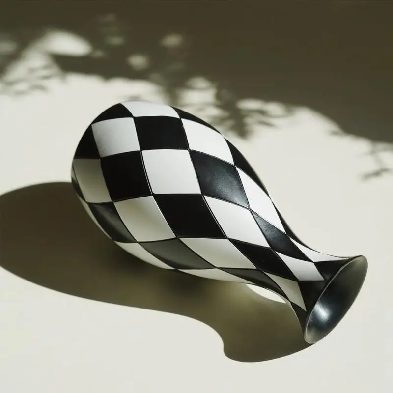 Black And White Checkered Flower Vase Modern Flower Vase Striped Flowerware Abstract Geometry Vase Crafts resin Striped Vase 4