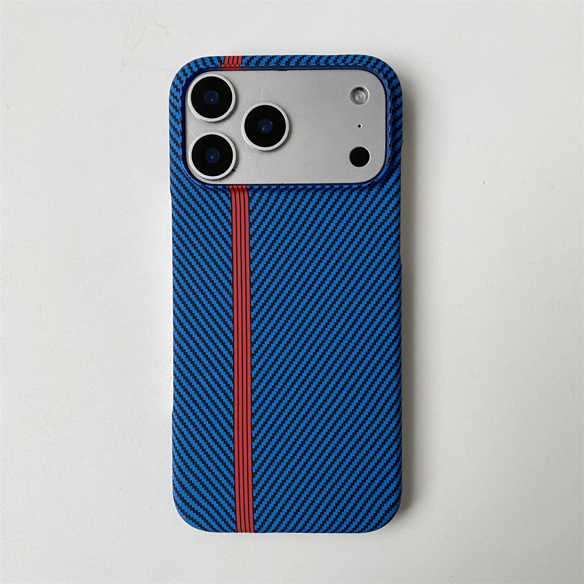 Elegant Carbon Fiber Kevlar Pattern Shockproof Retro Leather Phone Case