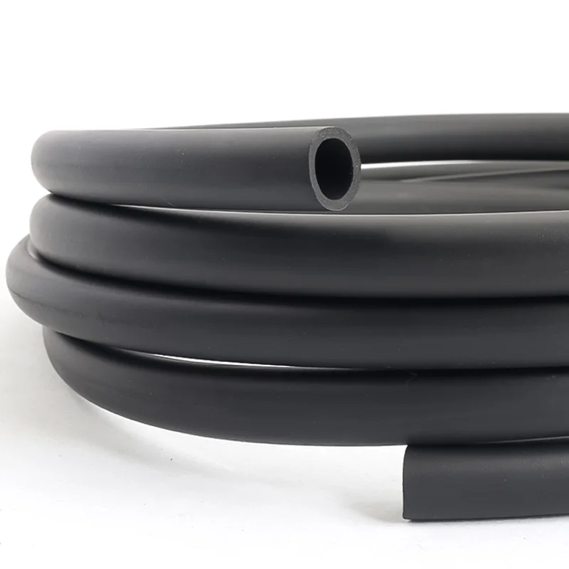 Tuyau Caoutchouc Fluoré FKM 5x8mm - 1 Mètre, Résistant à L'huile, Essence, Températures -30°C à +260°C - Pour Industrie, Auto, Chimie