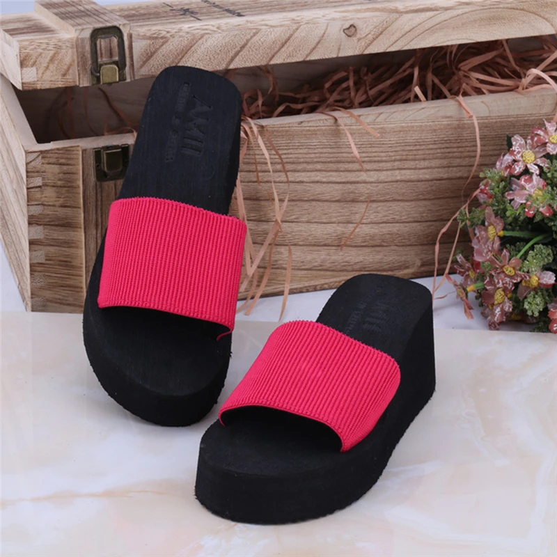 

Summer Soft Women Sandals Thong Flops Flat Platform Slippers Beach