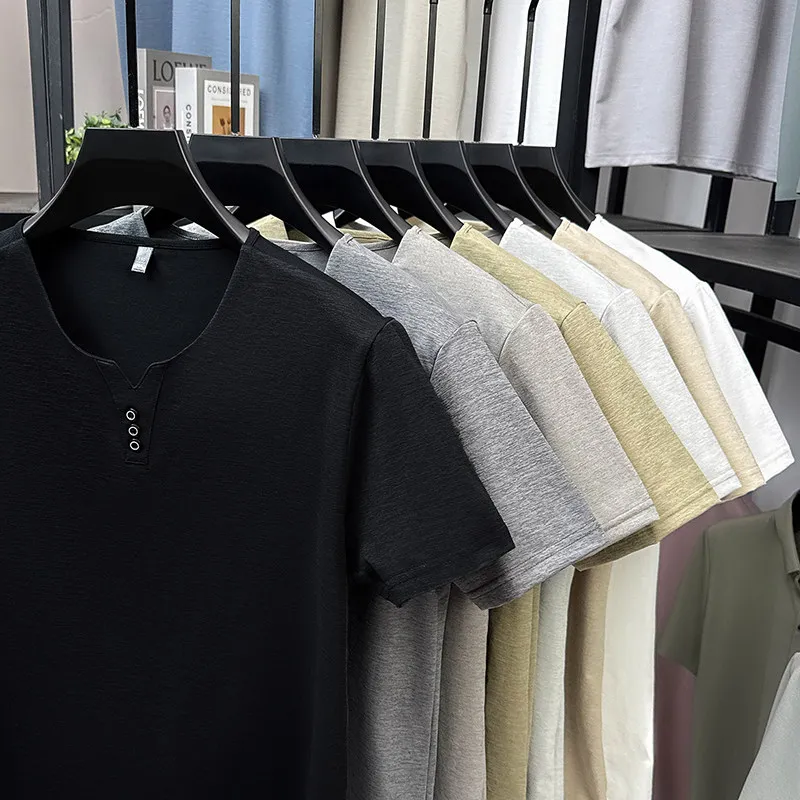 PlatiNum T-shirt lifestyle image 16