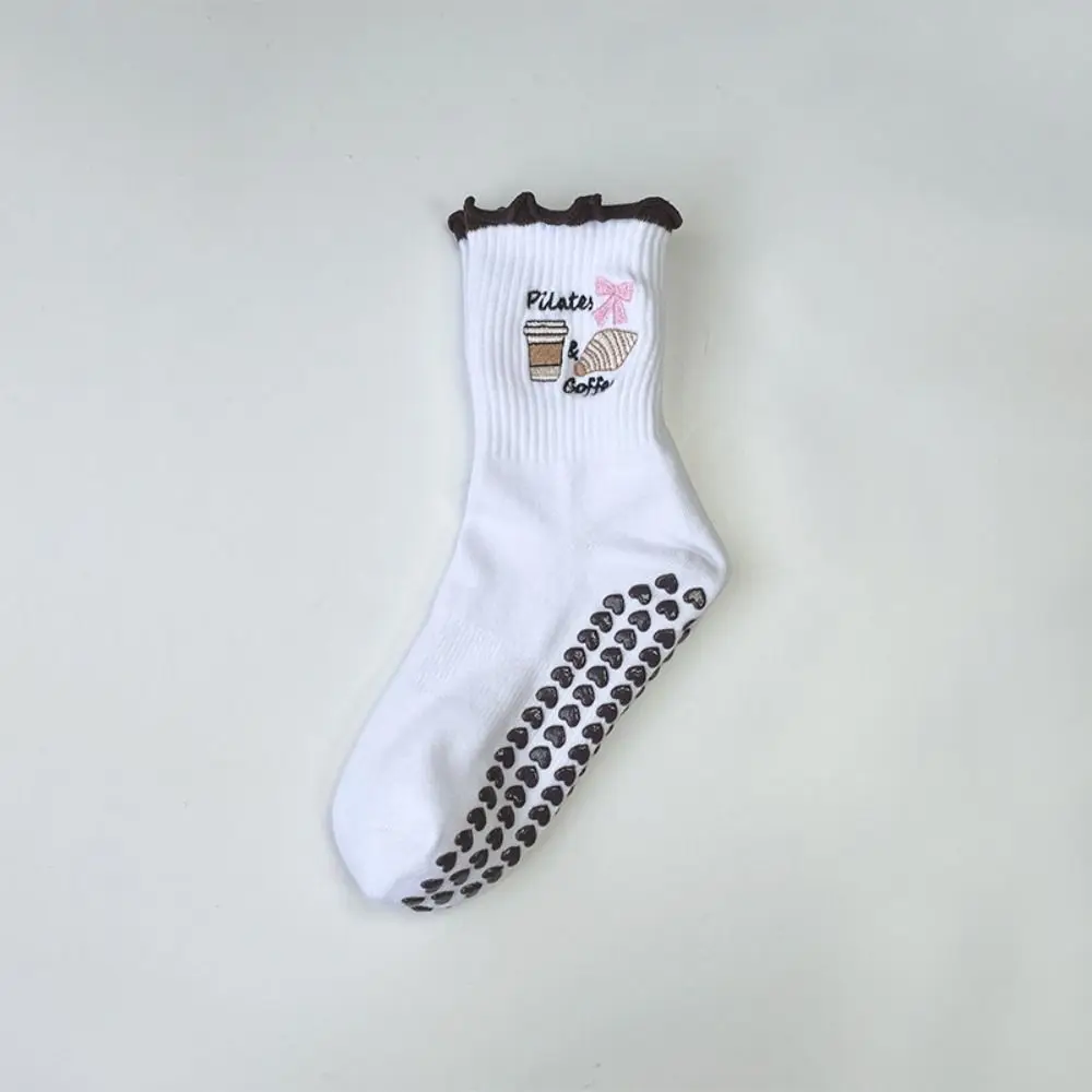 New Cotton Pilates Socks Breathable Sweat-absorbent Cherry Embroidery Socks Harajuku Street Casual Yoga Socks
