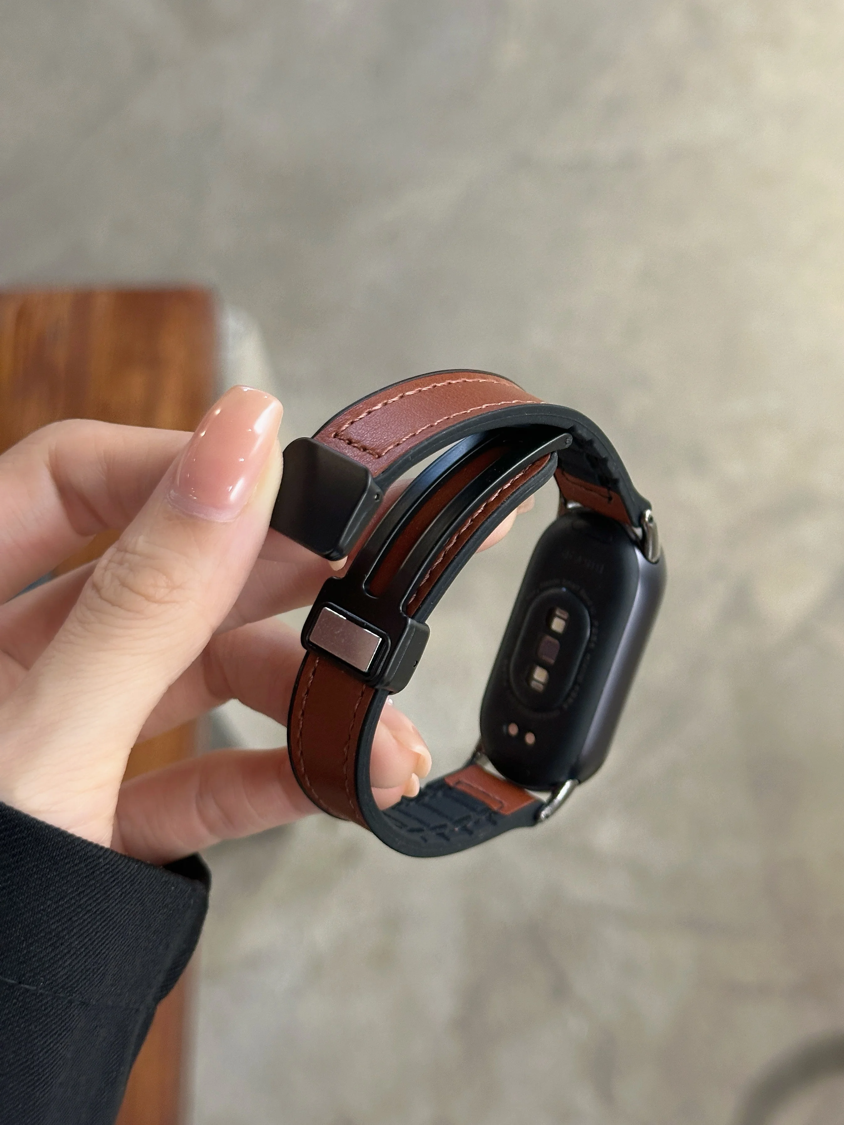 Magnetic Leather Strap for Smartwatch Replacement Bracelet