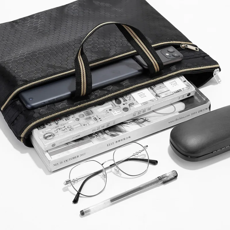 Рисунок 2 - Портативный двухслойный портфель