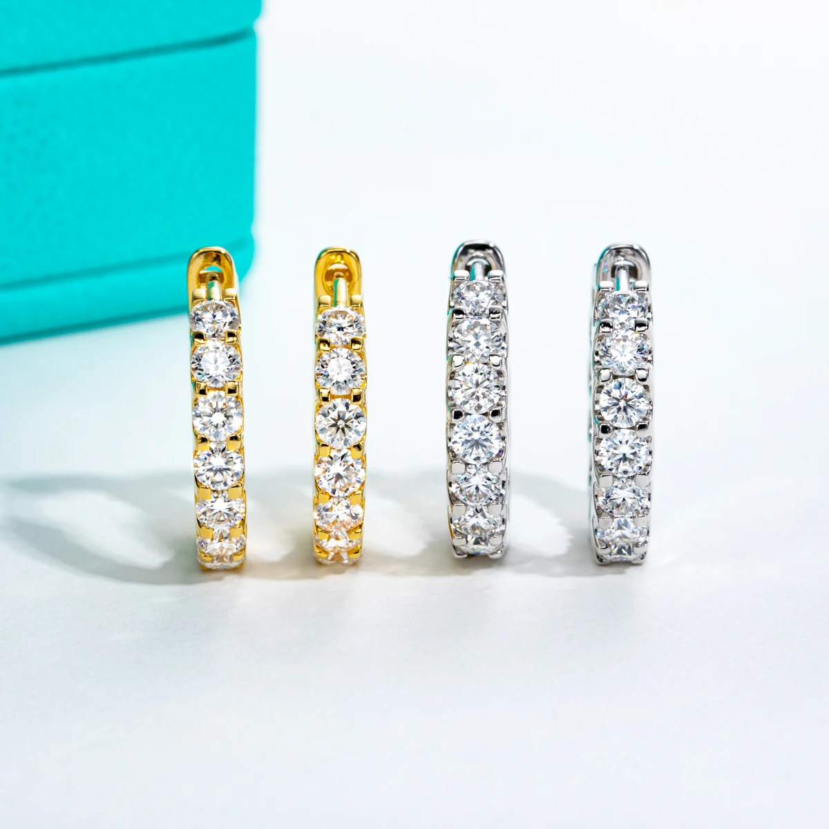 AnuJewel 3mm 2.6cttw D Color Moissanites Hoop Earrings 925 Sterling Silver Luxury Huggie Earring for Women Jewelry Wholesale 4