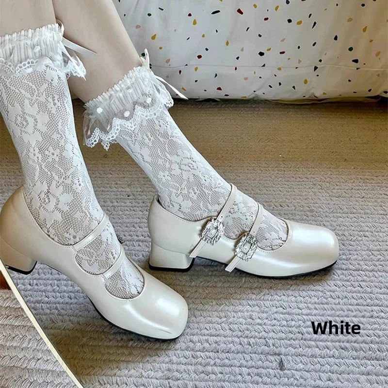 [1 pair] white