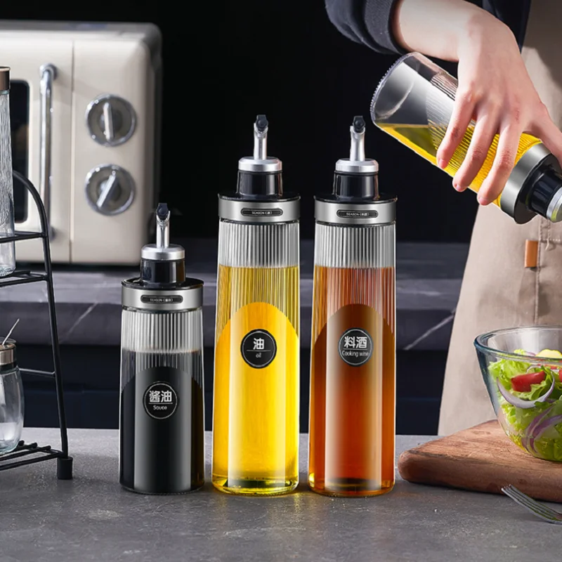 650ML Oil pot stainless steel kitchen seasoning soy sauce vinegar seasoning bottle liquid leak proof bottle olive oil oil dispenser,seasoning jar,seasoning bottle,condiment squeeze bottles