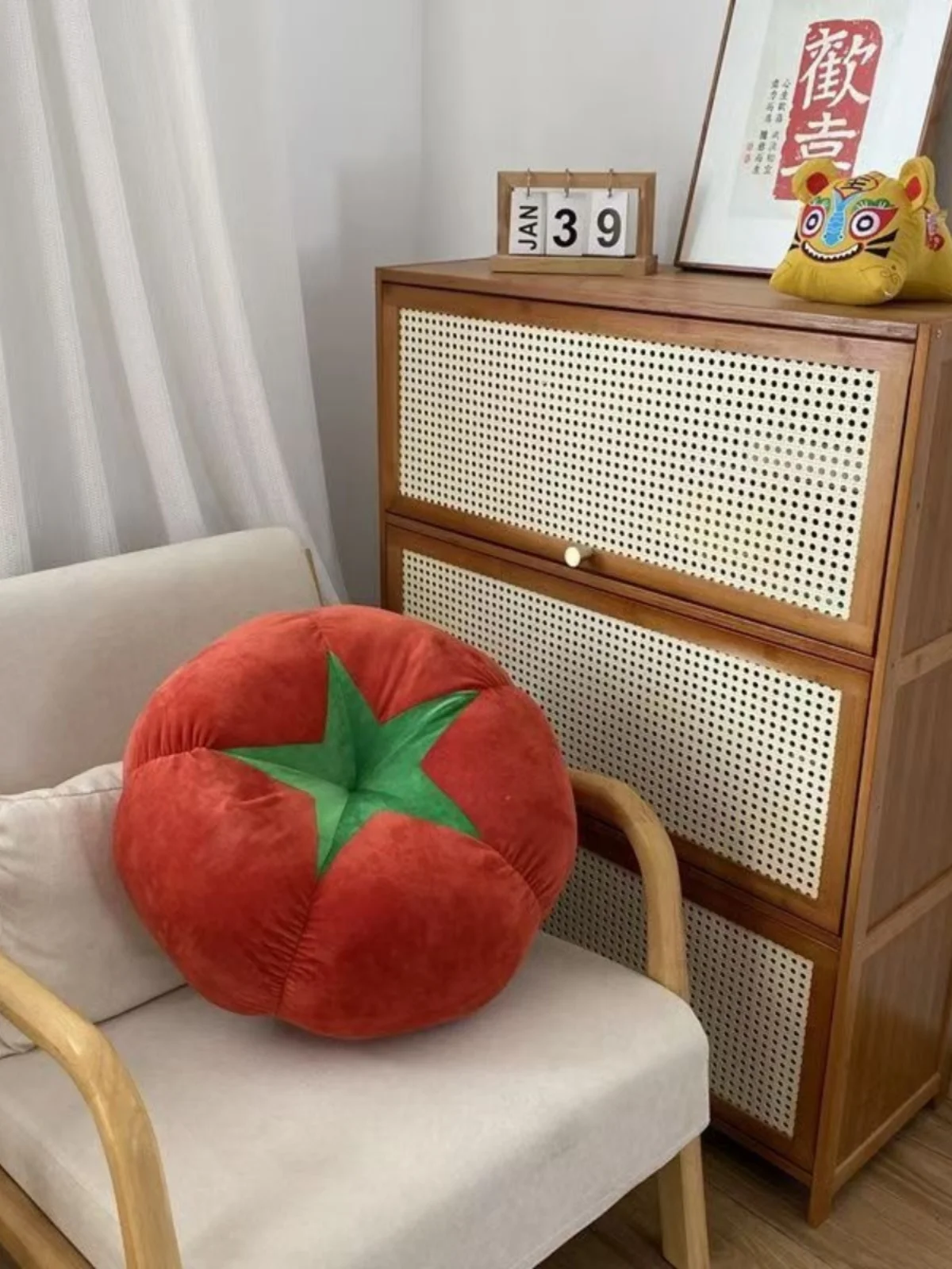 ato Cuion Musoom Pillow Decorative Sofa Pillow Bedroom Room Decor Cute Small Ornament Velvet Material PP Cotton Filling