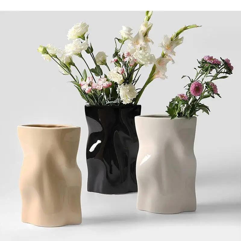 

Creative Pleated Bag Shape Vase Ceramic Flower Pots Desk Decoration Artificial Flowers Decorative Floral Arrangement Vases