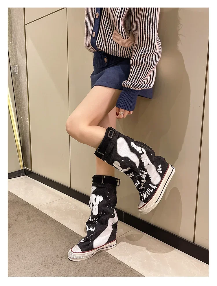 Graffiti Mid Calf Canvas Shoes 13