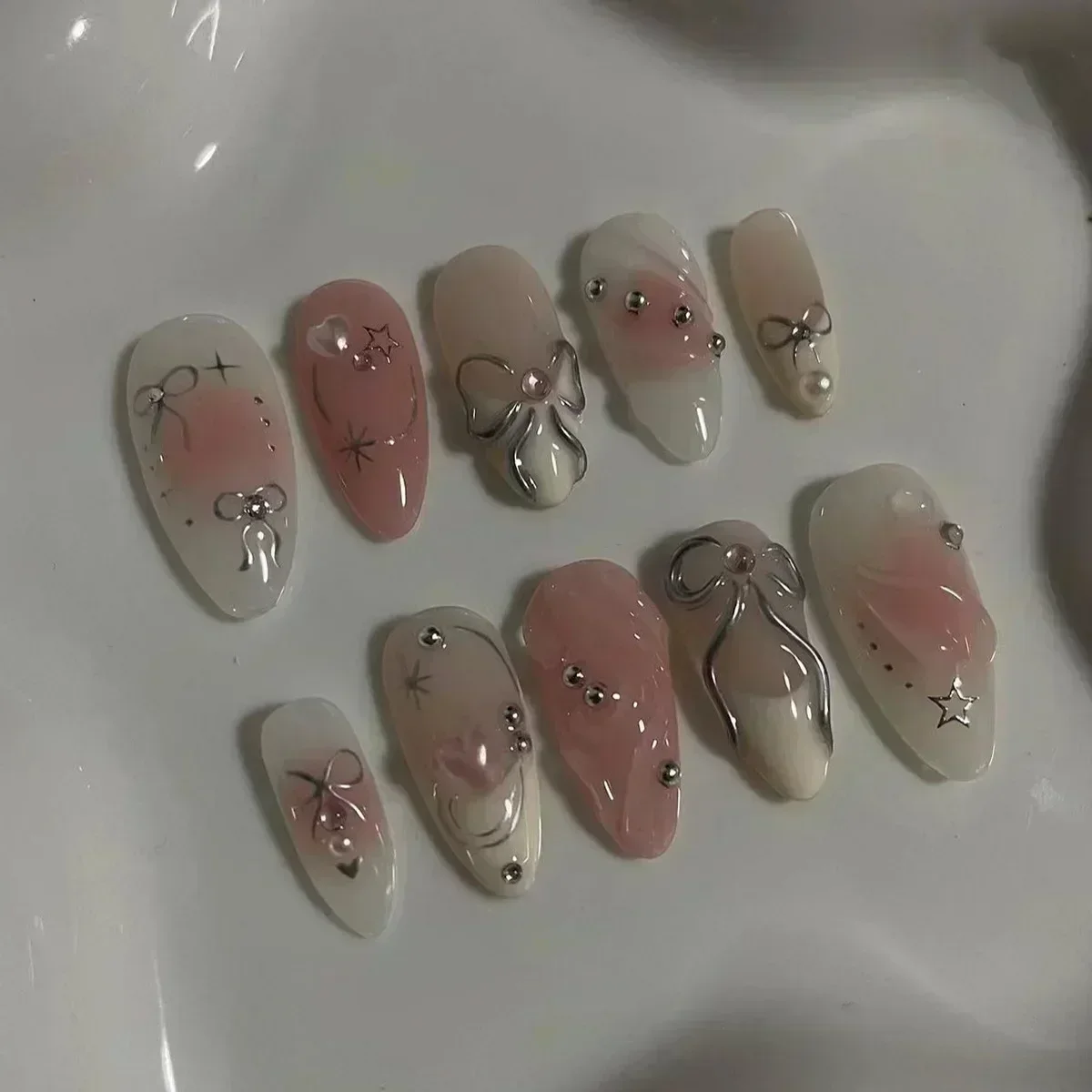 Fake Nails False Nails Nail Tips 24pcs Almond Press on Bowknot Wearable Stick-on U&ntilde;as Накладные Ногти Faux Ongles 네일팁