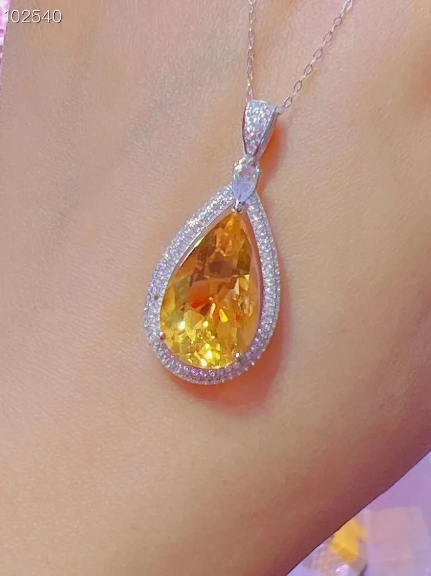 

Unit One Piece 925 Silver Buckle With 11*20mm Elegant Natural Citrine Crystal Healing Drop Brilliant Pendant Jewelry Gift