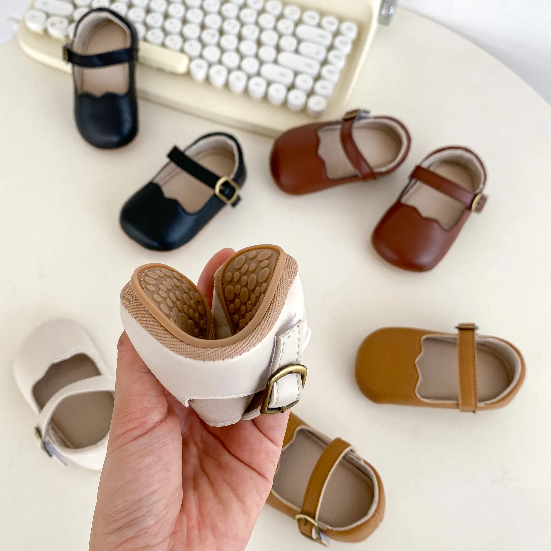 S116bc59f79014994bfb44392e674438cnjpg Shoes Store