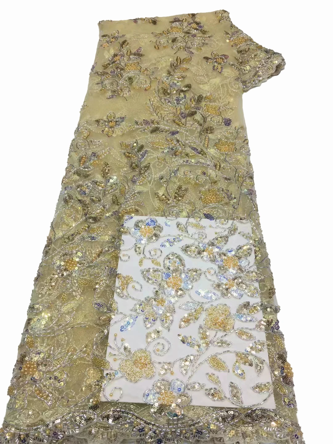 

Europe and the United States new heavy bead embroidery fabric, luxury fashion bead tube sequins party dress lace fabric