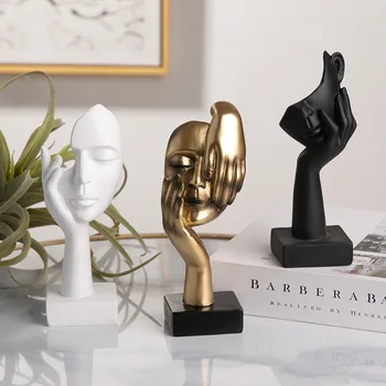 Nordic Abstract Face Statue 1