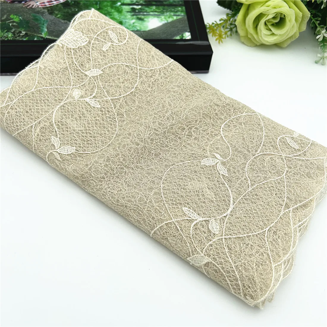 3y/Lot Width 9 3/4 inch 25cm Beige Shimmer No-elastic Embroidery Lace Trim Wedding Sewing Craft DIY Apparel Fabric Accessory 2