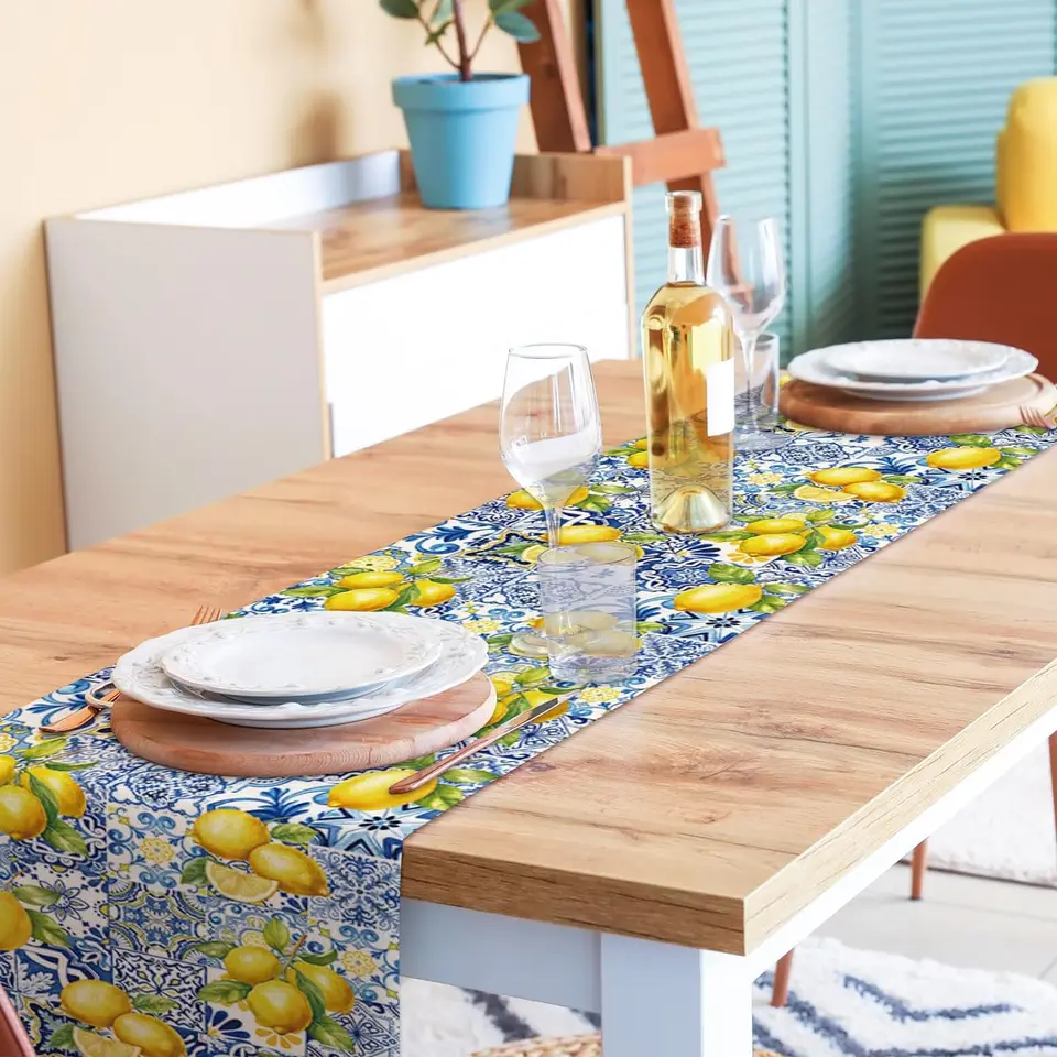 Solino Home Chemin de table en lin de 228,6 cm de long – 100 % pur lin à carreaux de Marseille – Noir – 35,6 x 228,6 cm – Pour salle à manger