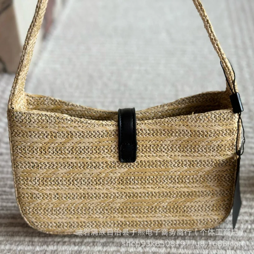 

YS 2023 New Grass Woven Handwoven Leisure Fashion One Shoulder Underarm Vacation Beach Crossbody Bag