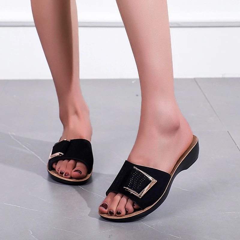 

Шлепанцы женские с металлической пряжкой, Нескользящие пляжные танкетки, сланцы, на платформе, пробковые тапочки, лето 2023