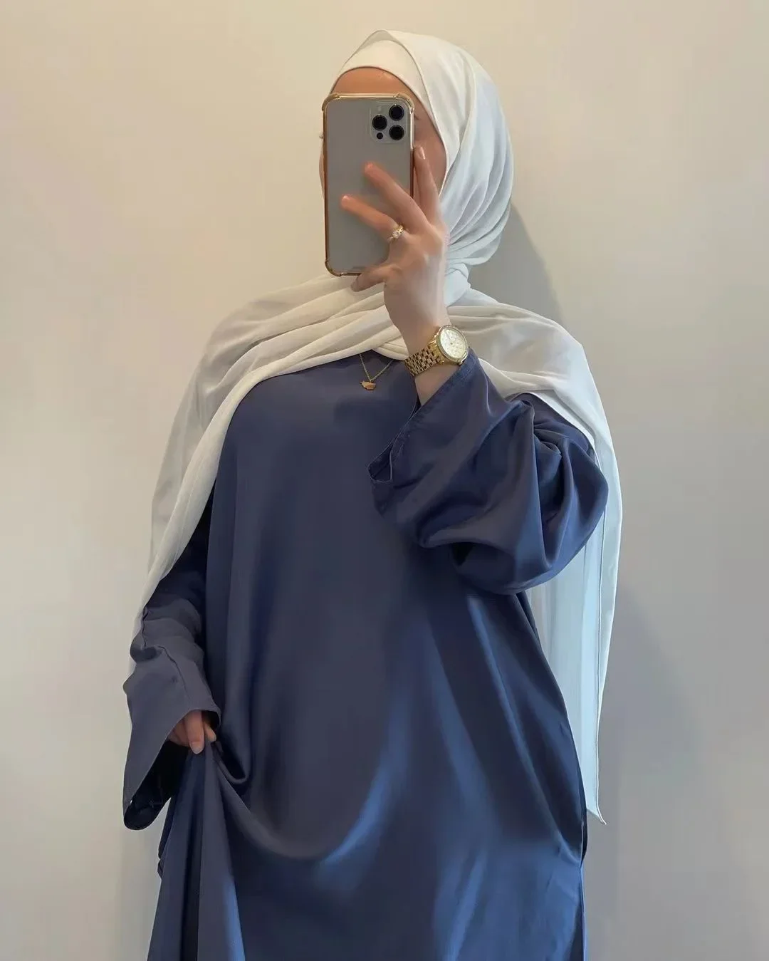 Muslim Fashion Satin Closed Abaya Dubai Silky Hijab Dress Flare Sleeve Abayas for Women Turkey Ramadan Eid Islam African Clothes
