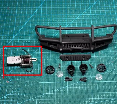 Maleonn RCフロントバンパー LEDライトと牽引フック付き Axial SCX10 & SCX10 II アップグレード用 並行輸入品 | RCフロントバンパー、トラクサスMAXX89076用LEDライト付き