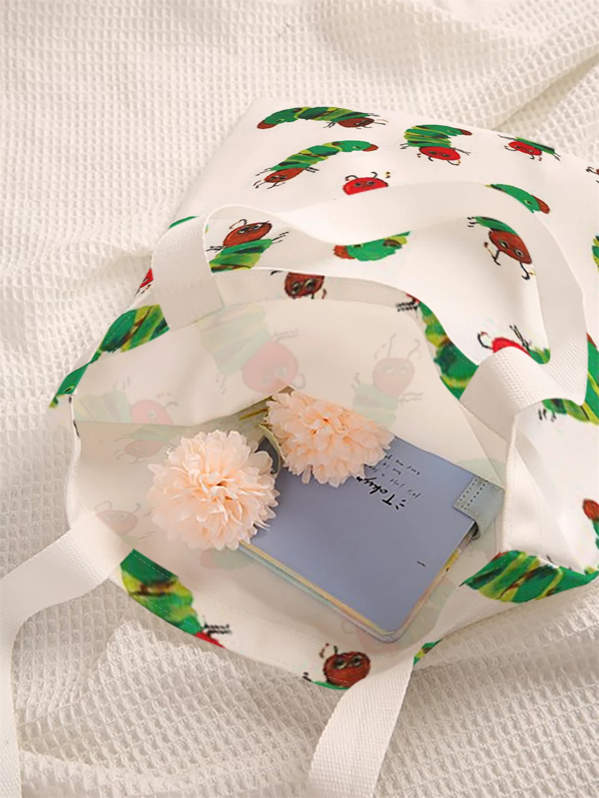 Caterpillar pattern printed casual handbag, reusable fashionable backpack, multifunctional handbag, canvas shopping bag