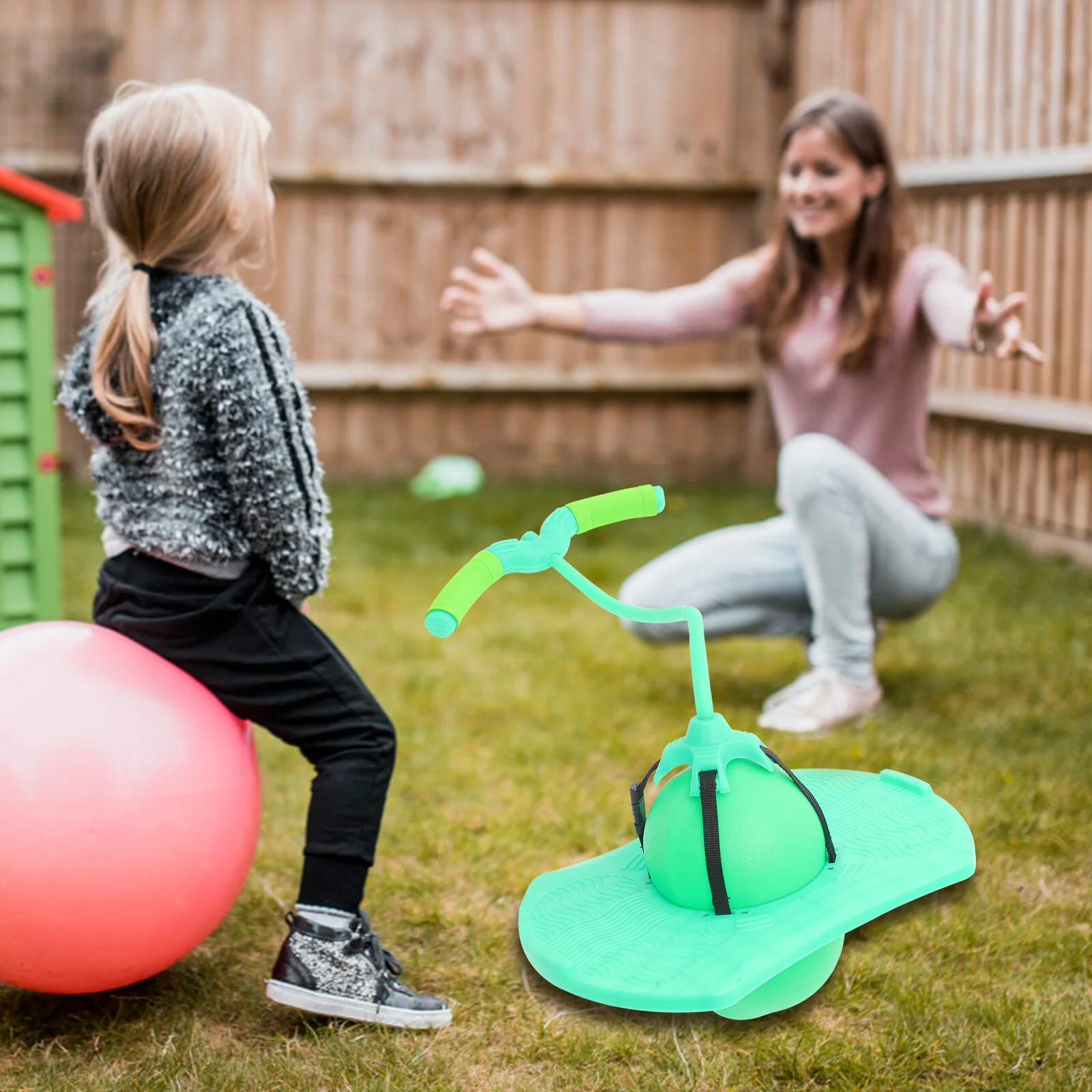 

1 Set Jumping Ball with Handle Rope Funny Kids Sports Toy Practical Exercise Ball Sports Accessory with Pump for Outdoor