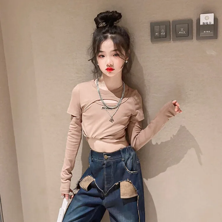 Girl Top New Spring Autumn Korean Fashion Style Cut Out Base Shirt Girls Solid Long Sleeve Blouse Casual Children Clothes