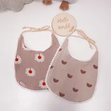 

Newborn Baby Bib Cotton Lovely Cartoon Pattern Printing Anti Fouling Saliva Towel Children Hiccup Cloth 2 Piece New Hot Sale