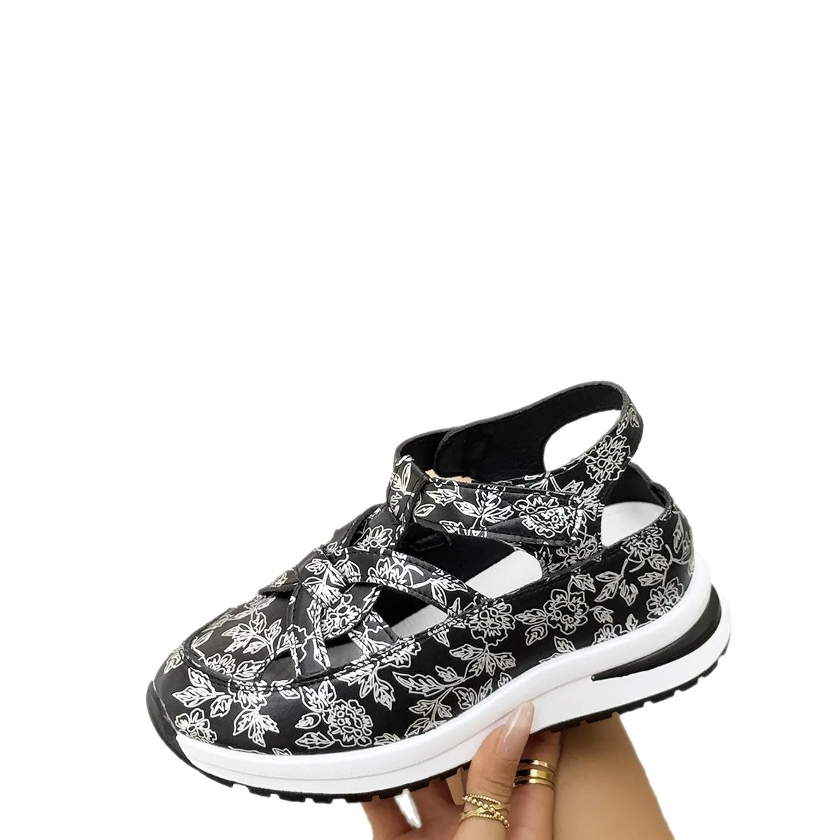 2025 New Women Flat Sandals Platform Wedges Shoes Slip on Casual Comfy Shoes Woman Luxury Outdoor Sandals Women Zapatos De Mujer