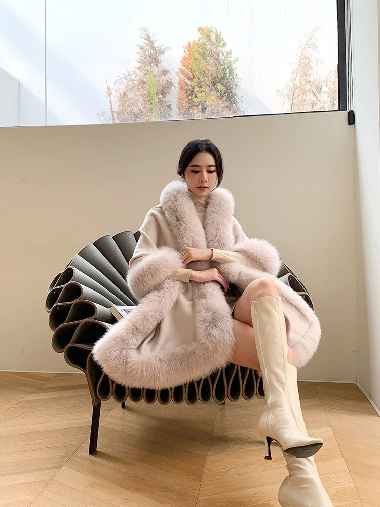 Рисунок 2 - Большой женский роскошный зимний