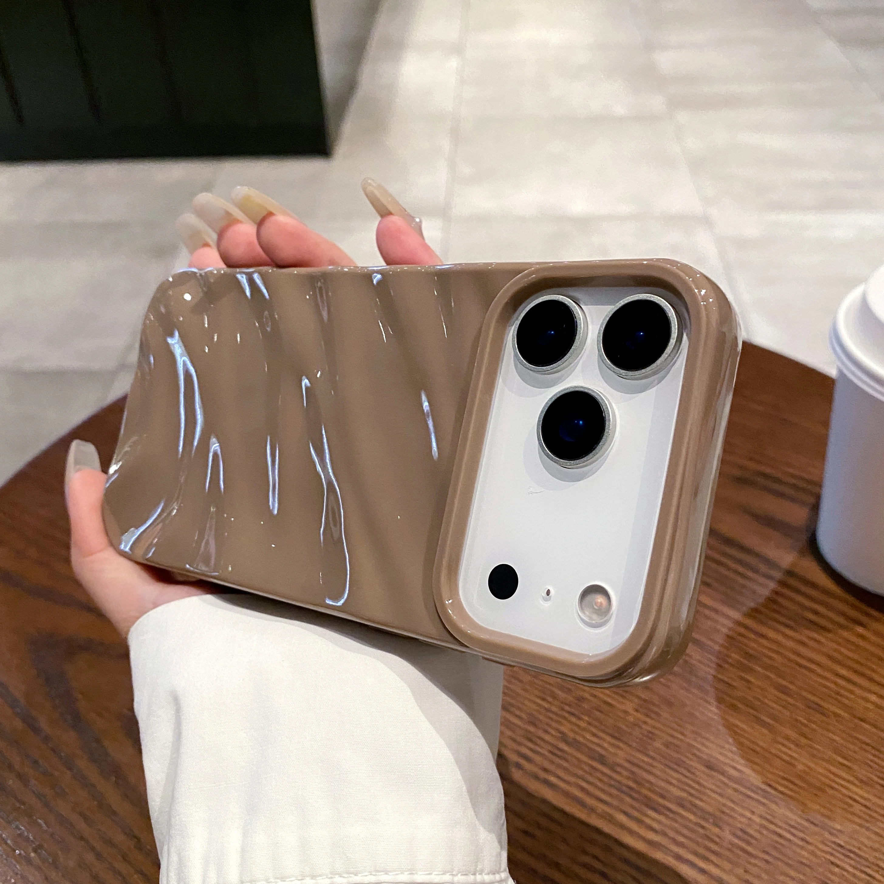 Silk Pattern Wavy Shockproof Phone Case - Soft Protective Back Cover