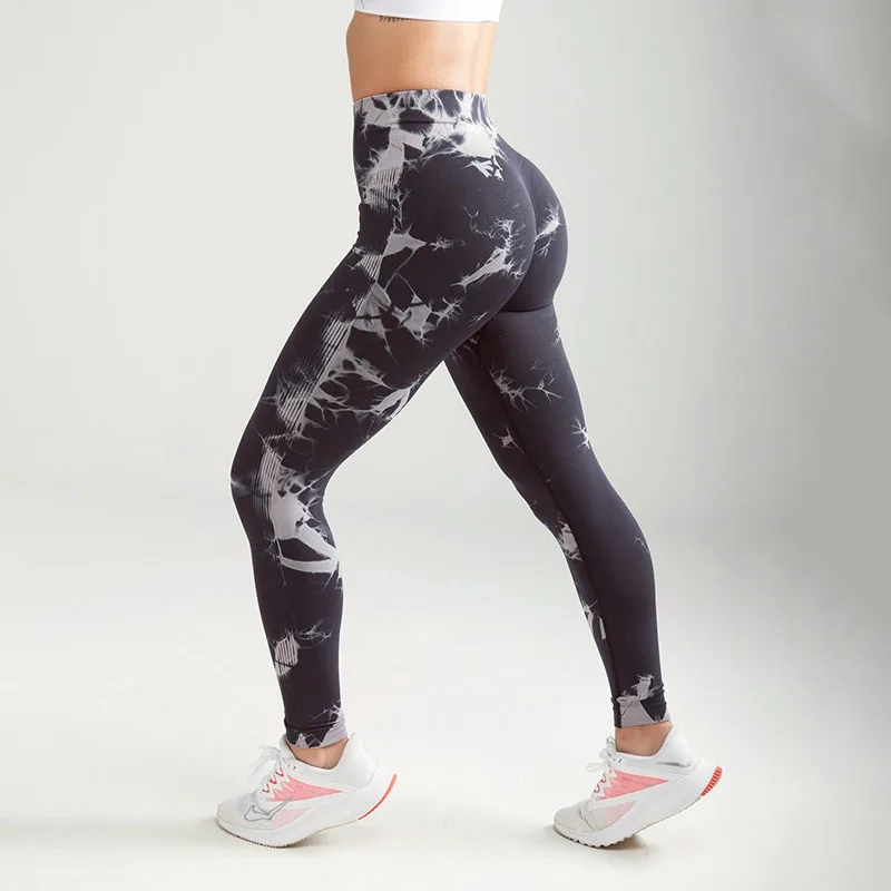 Black Long Sleeve and Scrunch Butt Legging Set – innovawear
