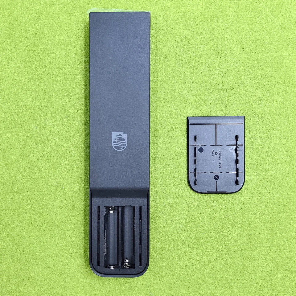 Télécommande Philips Neuve – Référence RM-2138s21828 – Compatible Plusieurs Modèles TV – Code EAN 3701083732211