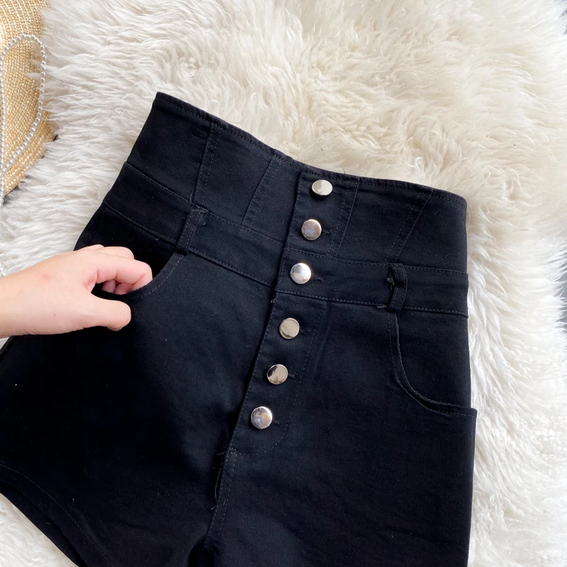 Women's Fashion Super High Waist Single Breasted Denim Shorts Black Retro Student Korean Slim and Versatile Chic Hot Pants