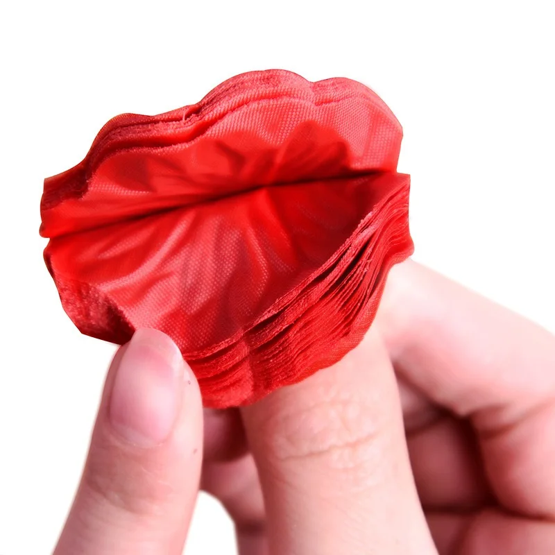 Elegant Black Silk Rose Petals for Wedding and Party Decorations - Pack of 500