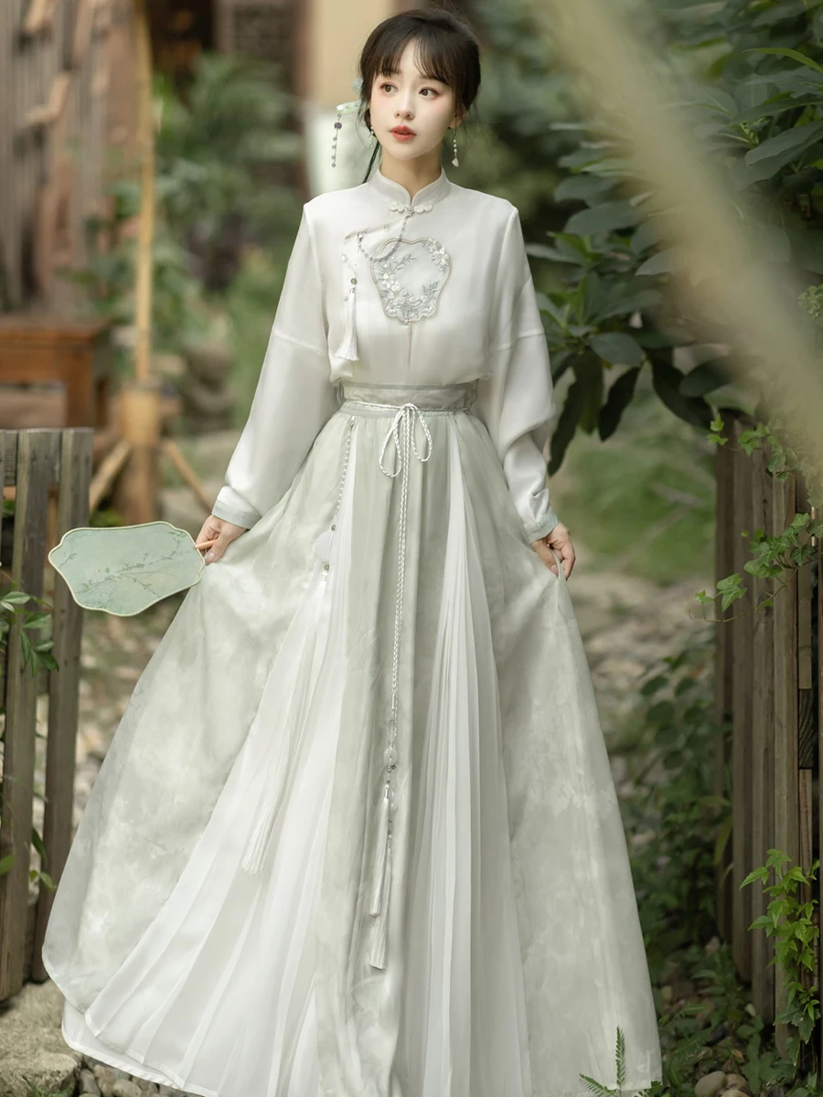 

Improved Hanfu Women's New Chinese Daily Chinese Style Han Element Top Half Skirt Set for Spring and Autumn
