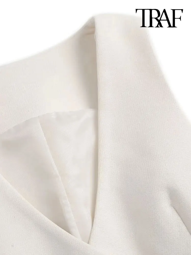 Рисунок 3 - Женский винтажный жилет с карманами