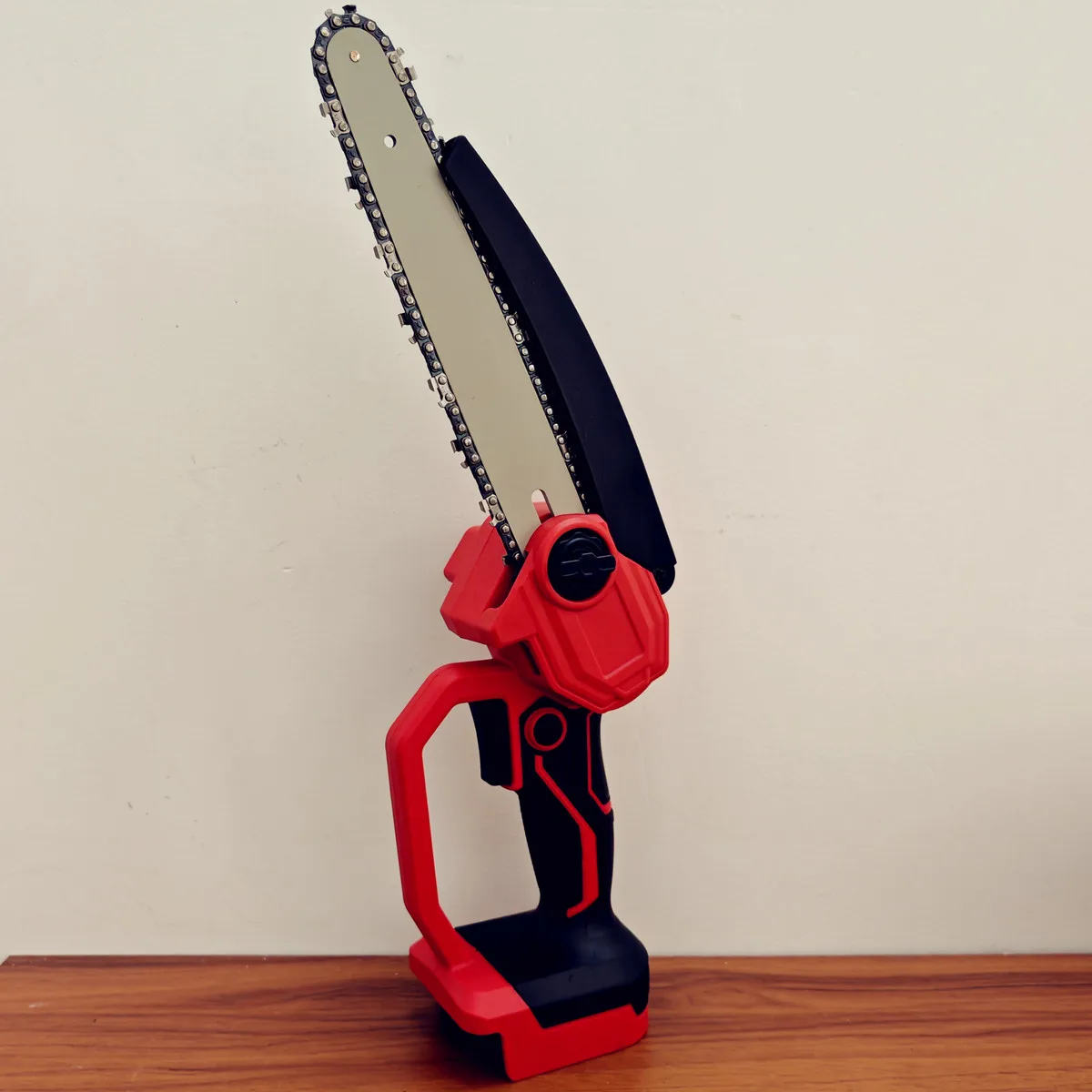 Fit For Milwaukee 18V Battery Brushless Electric Chainsaw 8 Inch Cordless Chain Saw Pruning Wood Cutting Power Tools 3