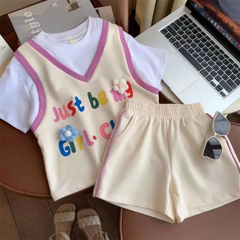 

Fashionable Girls Short Sleeve Set Summer New Baby Girls Cotton Cartoon Splice T-shirt Shorts 2PCS Children's Sports Suit