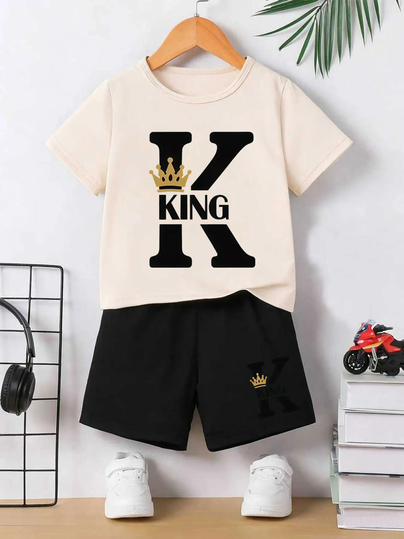 Jungen 2-teiliges T-Shirt & Shorts Set, KING Crown Print, weich, atmungsaktiv, lässig für den Alltag und Outdoor-Aktivitäten. – Detail 3