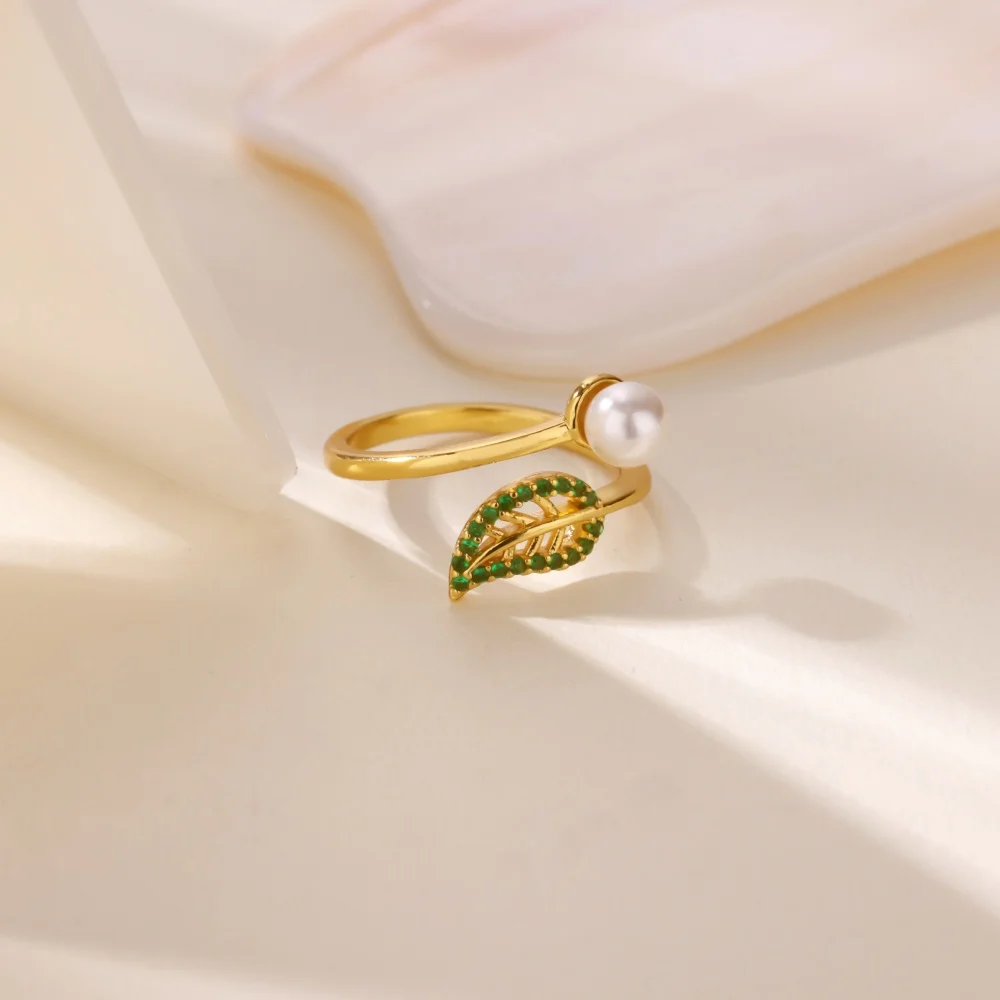 Zircon Green Leaf Rings For Women