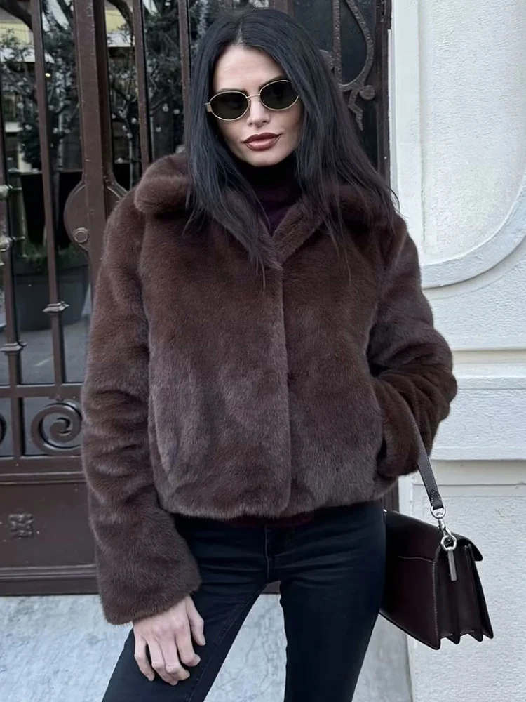 Women's Solid Faux Fur Lapel Coat Light Luxury Fashion Cropped Fluffy Fur Jacket Coat Winter High Street Thicken Outerwear