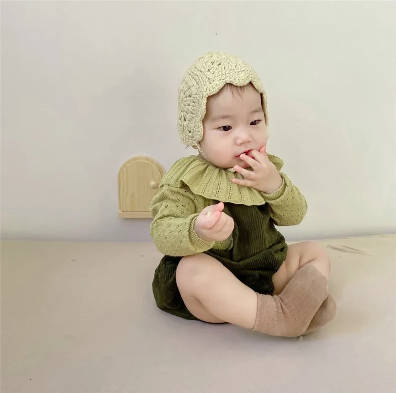 

2023 New Girls Autumn Green Corduroy Strap Pant Cute One Piece Climbing Suit Lotus Collar Sweater Fashion